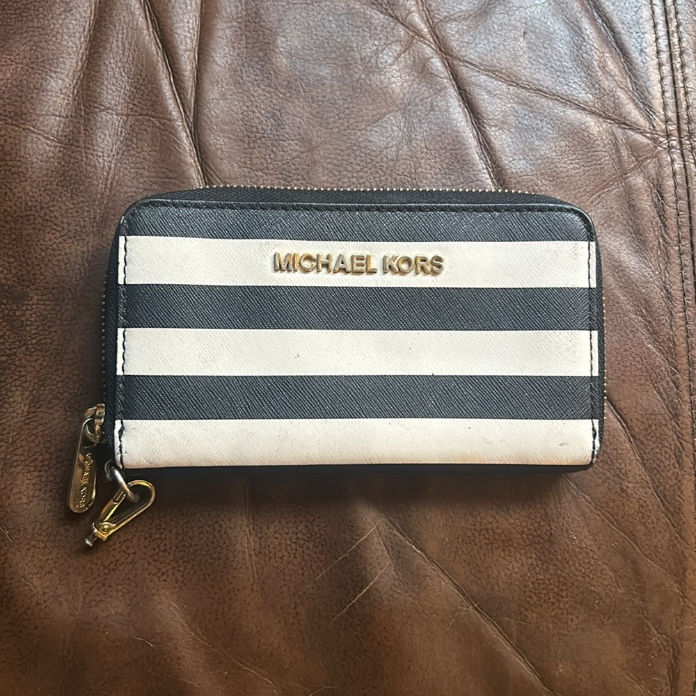 Michael Kors Black & White Striped Patterned Long Zippy Wallet